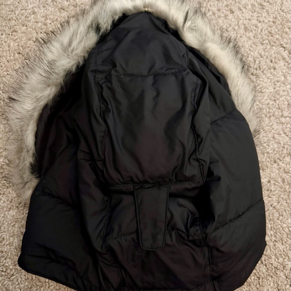Columbia Women's Classic Black Puffer Coat w Detachable Fur Hood - EUC - Picture 12 of 13